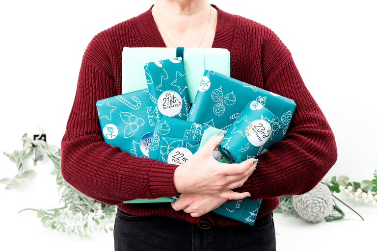 How to throw a class Christmas party