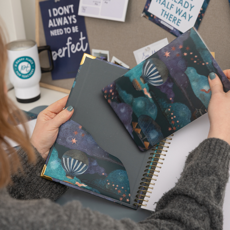 Weekly Planner 2025|2026- Midnight Adventure