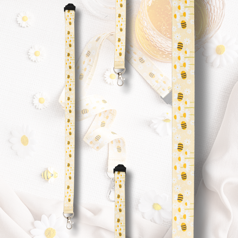 Lanyard:  Sweet Daisies