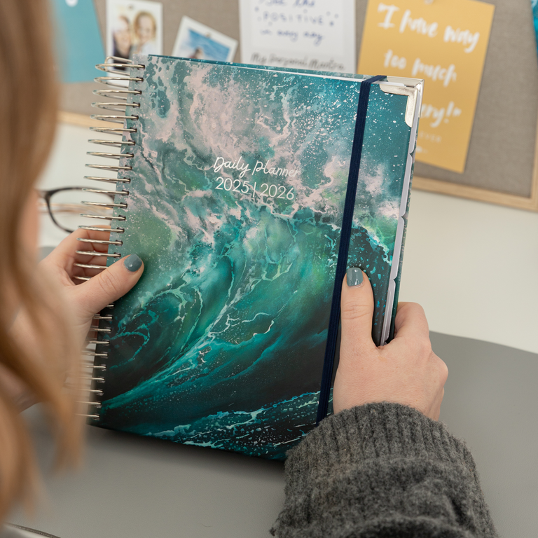 Daily Planner 2025|2026-New Wave