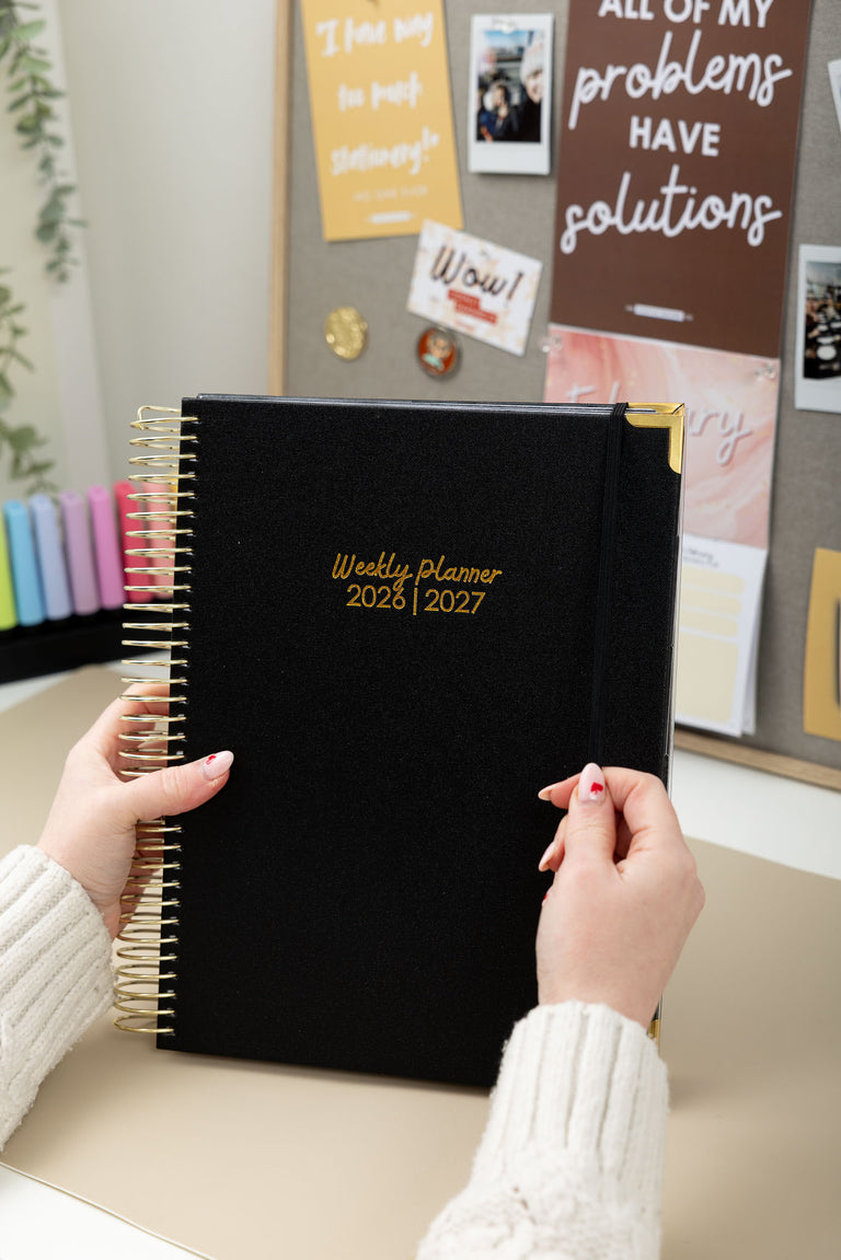 Weekly Planner 2026|2027- Classic Black