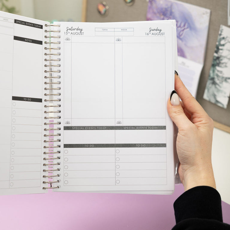 Daily Planner 2026|2027- Cosmic Dreamer