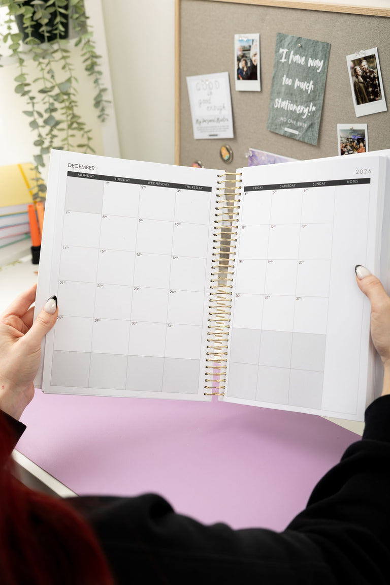 Weekly Planner 2026|2027- Cosmic Dreamer