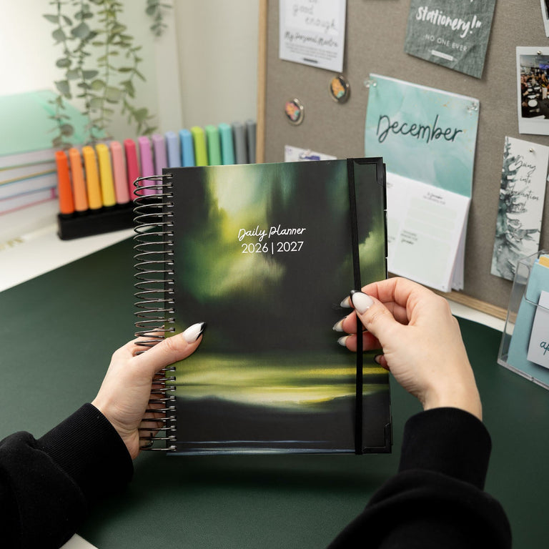 Daily Planner 2026|2027- Verdant Veil