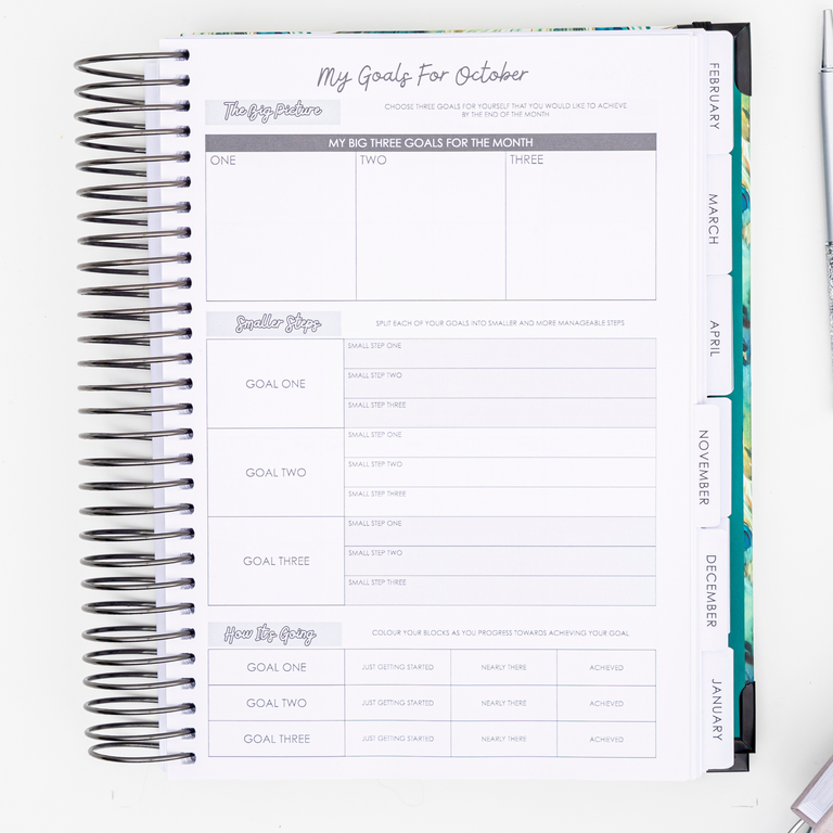 Daily Planner- Gilded Petals